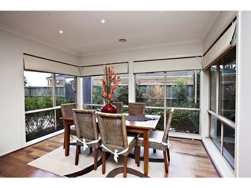 21 Castawellan Street, Lyndhurst VIC 3975