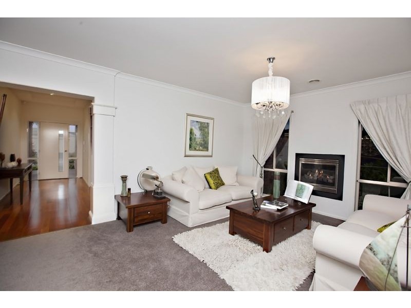 21 Castawellan Street, Lyndhurst VIC 3975