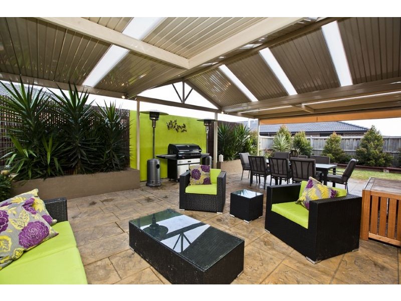 21 Castawellan Street, Lyndhurst VIC 3975