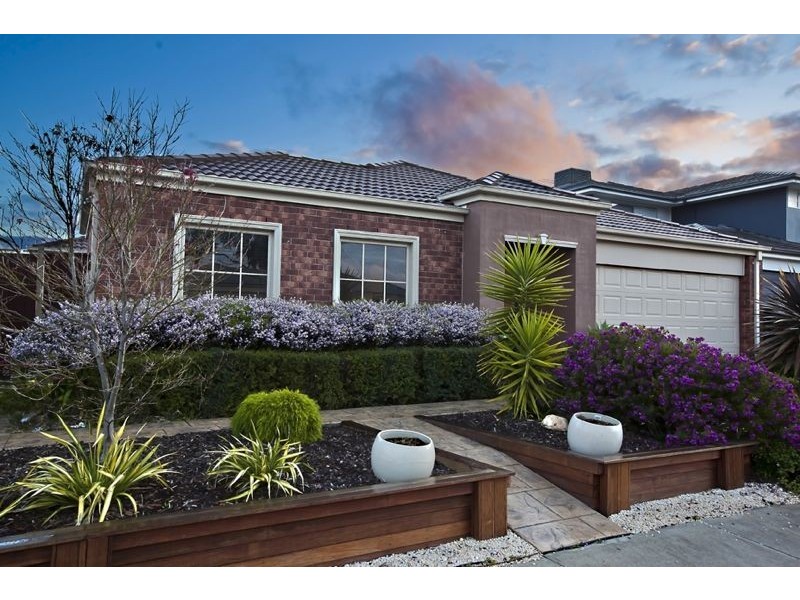 21 Castawellan Street, Lyndhurst VIC 3975