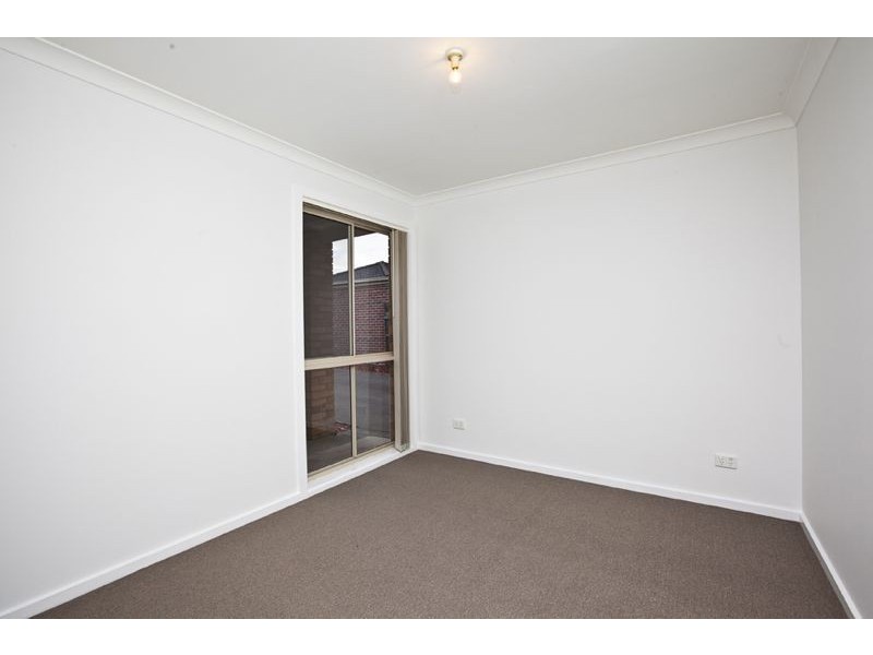 3/3 Walter Street, Cranbourne VIC 3977