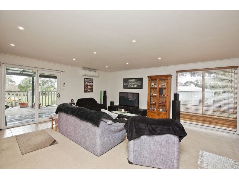 150 Craig Road, Devon Meadows VIC 3977
