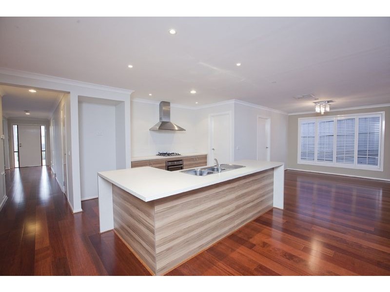 18 Carbine Way, Lyndhurst VIC 3975