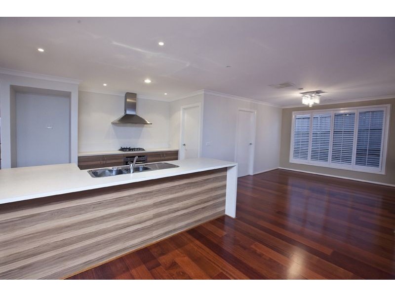 18 Carbine Way, Lyndhurst VIC 3975