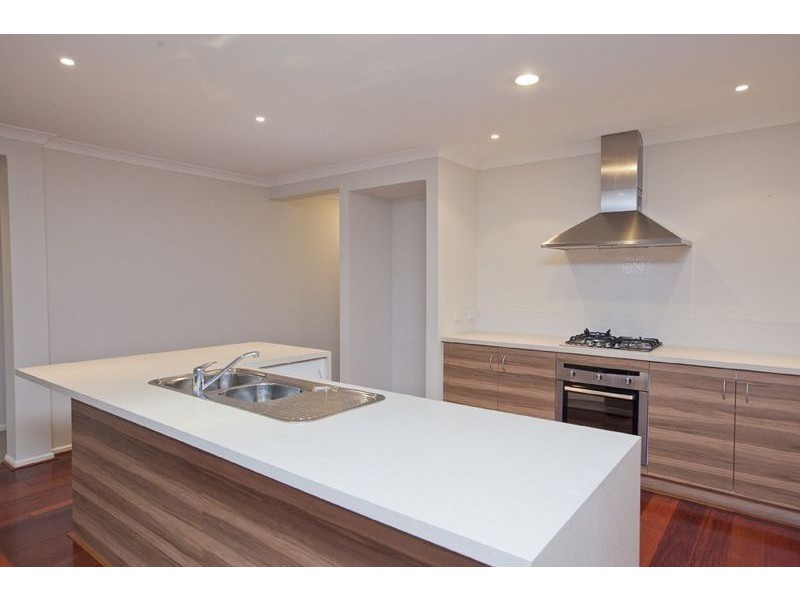 18 Carbine Way, Lyndhurst VIC 3975