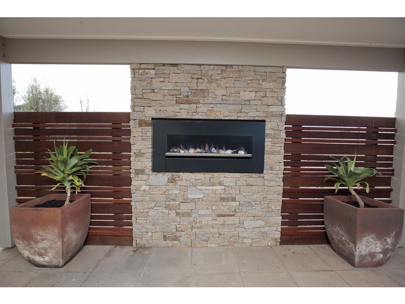 18 Carbine Way, Lyndhurst VIC 3975