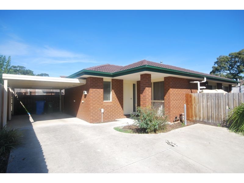 4/16 Stawell Street, Cranbourne VIC 3977