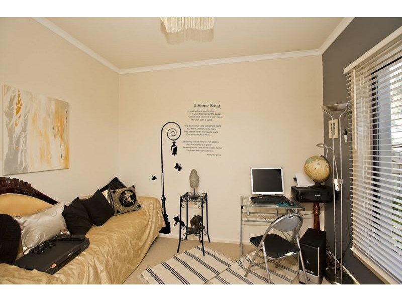 5 Elgin Mews, Cranbourne VIC 3977