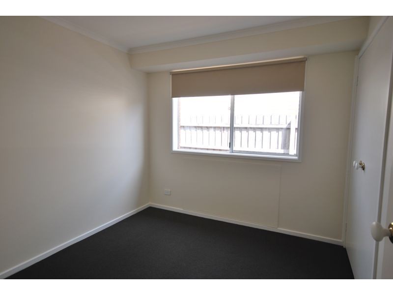 6 Natalie Court, Cranbourne West VIC 3977