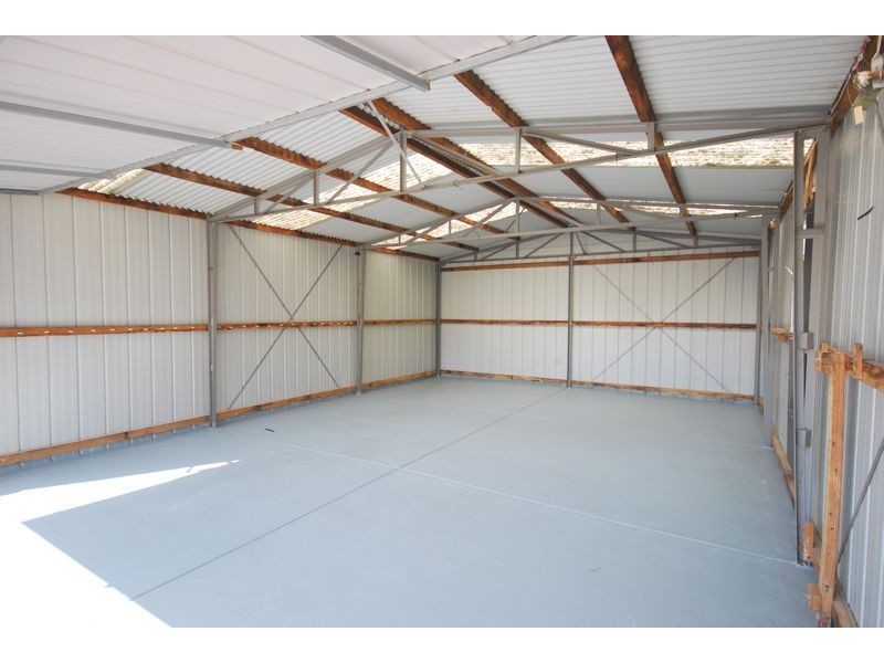 6 Natalie Court, Cranbourne West VIC 3977