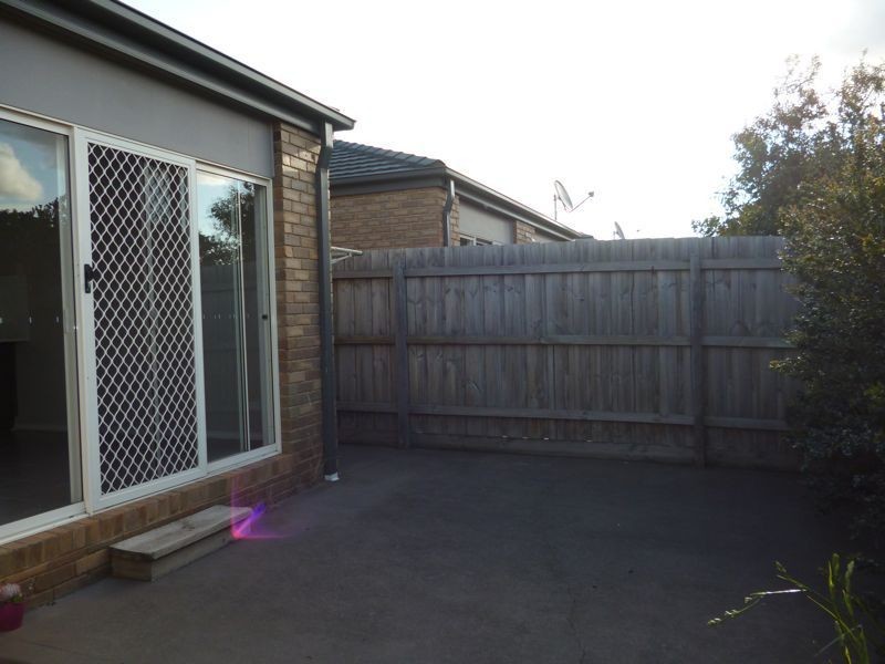 10/278 Narre Warren Road, Cranbourne East VIC 3977