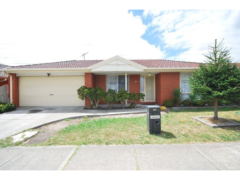 50 Raisell Road, Cranbourne West VIC 3977