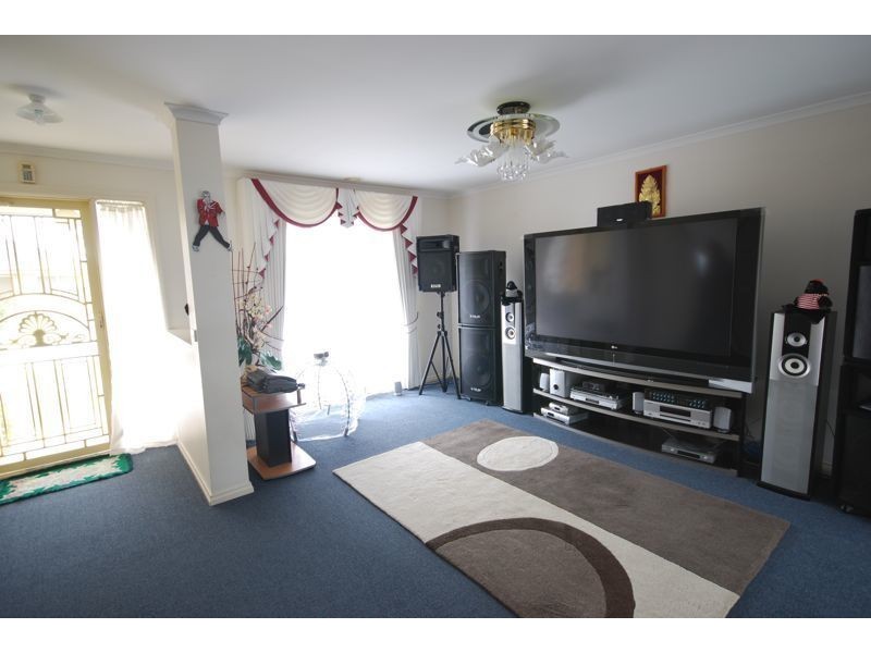 50 Raisell Road, Cranbourne West VIC 3977