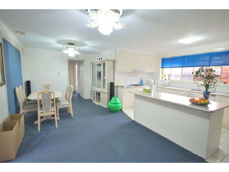 50 Raisell Road, Cranbourne West VIC 3977