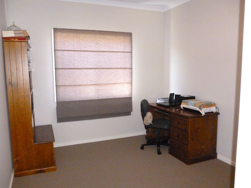 23 Flametree Circuit, Cranbourne VIC 3977