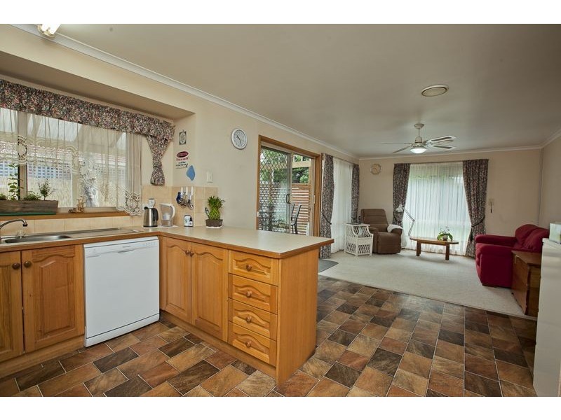 109 Lawless Drive, Cranbourne North VIC 3977