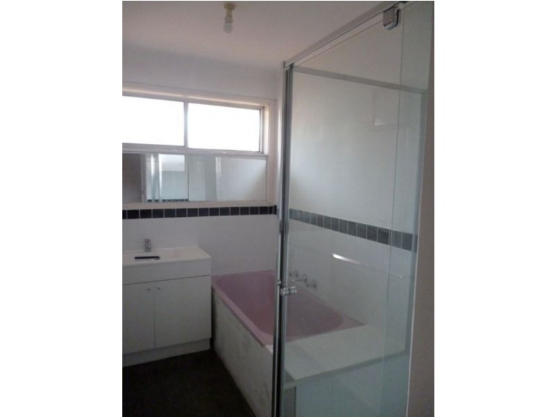 21 Lurline Street, Cranbourne VIC 3977