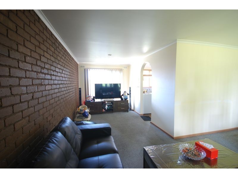 2/2 Fairfield Street, Cranbourne VIC 3977