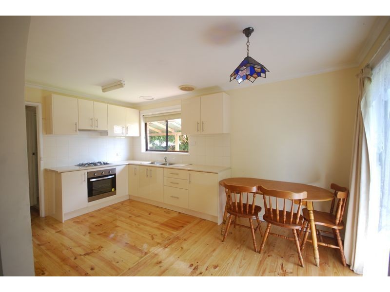 2/181 South Gippsland Highway, Cranbourne VIC 3977