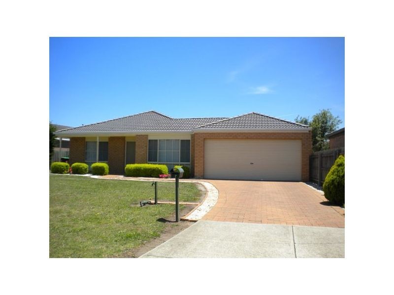 7 Ashton Court, Cranbourne VIC 3977