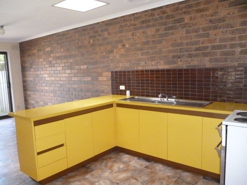 3/15 Tucker Street, Cranbourne VIC 3977