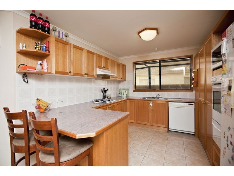 19 Geebung Road, Cranbourne West VIC 3977