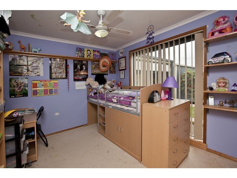 19 Geebung Road, Cranbourne West VIC 3977