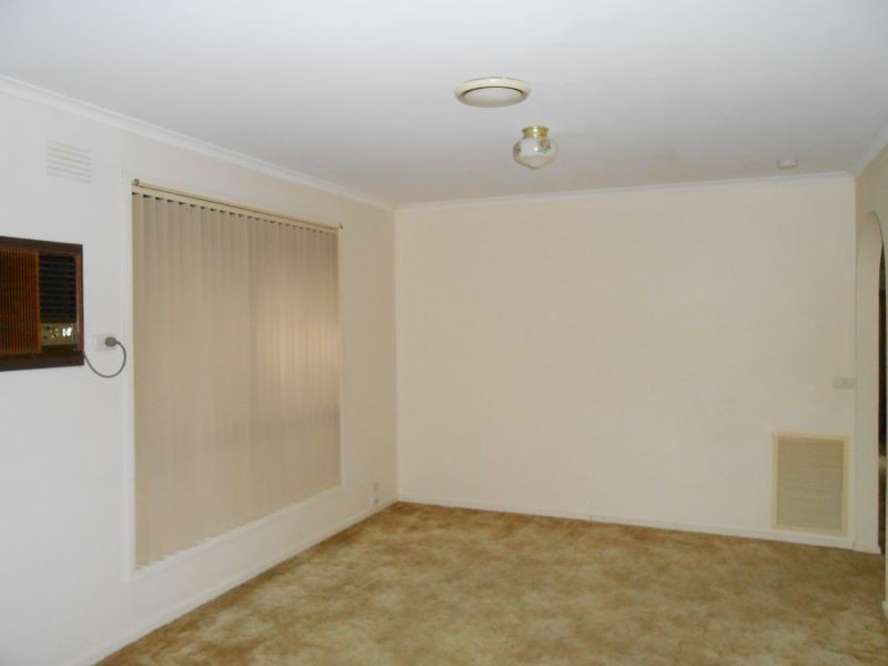 7 Glenwood Court, Cranbourne VIC 3977