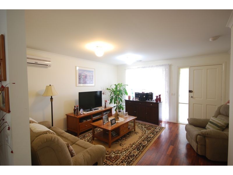 37 Fairhaven Boulevard, Cranbourne West VIC 3977
