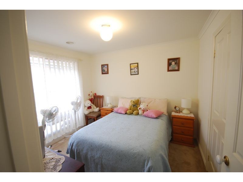37 Fairhaven Boulevard, Cranbourne West VIC 3977