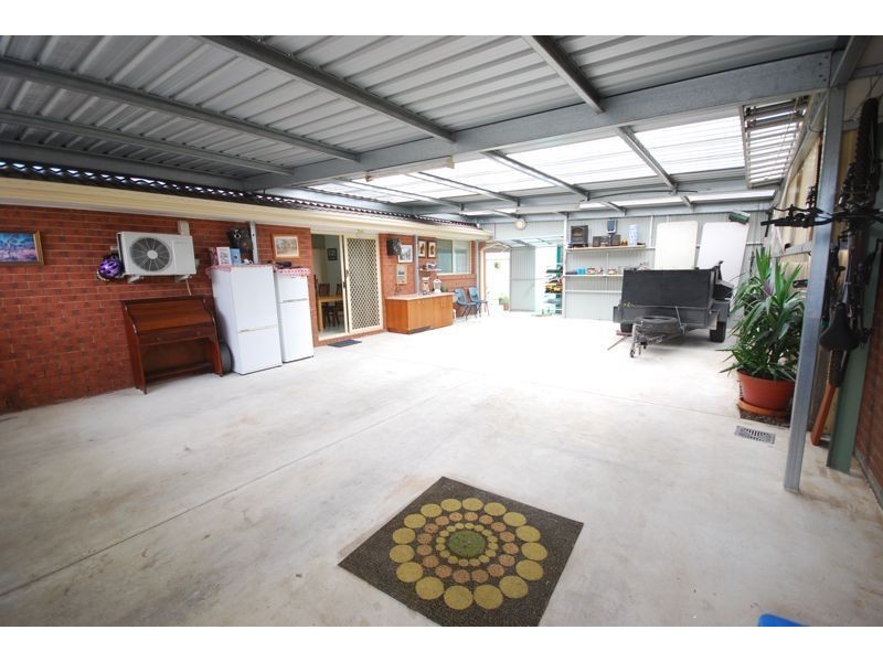 37 Fairhaven Boulevard, Cranbourne West VIC 3977