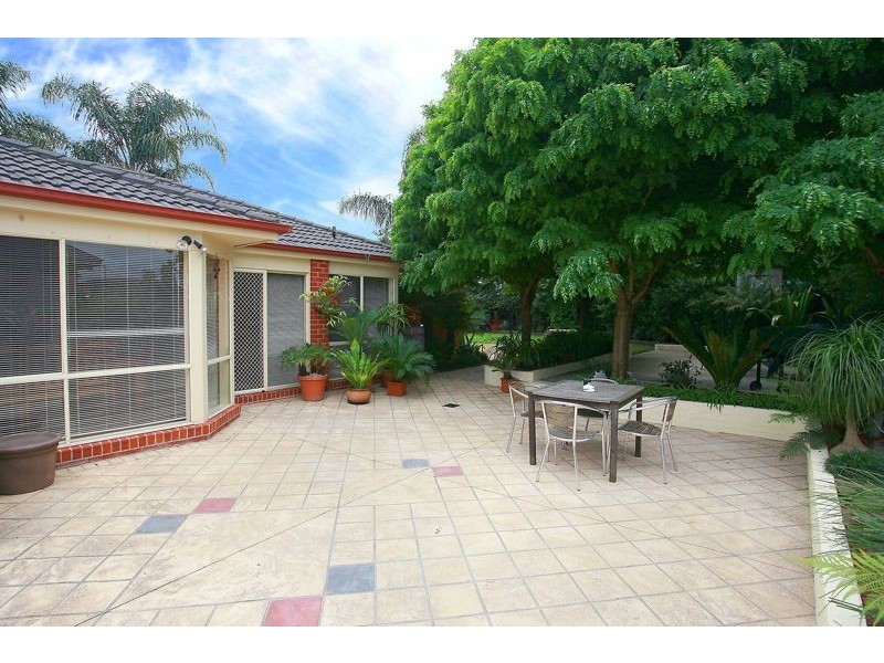 13 Duff Street, Cranbourne VIC 3977