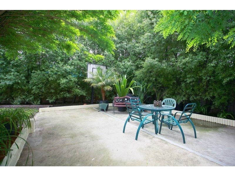 13 Duff Street, Cranbourne VIC 3977