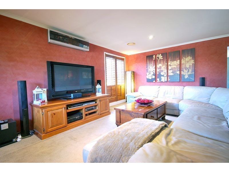 Cranbourne North VIC 3977