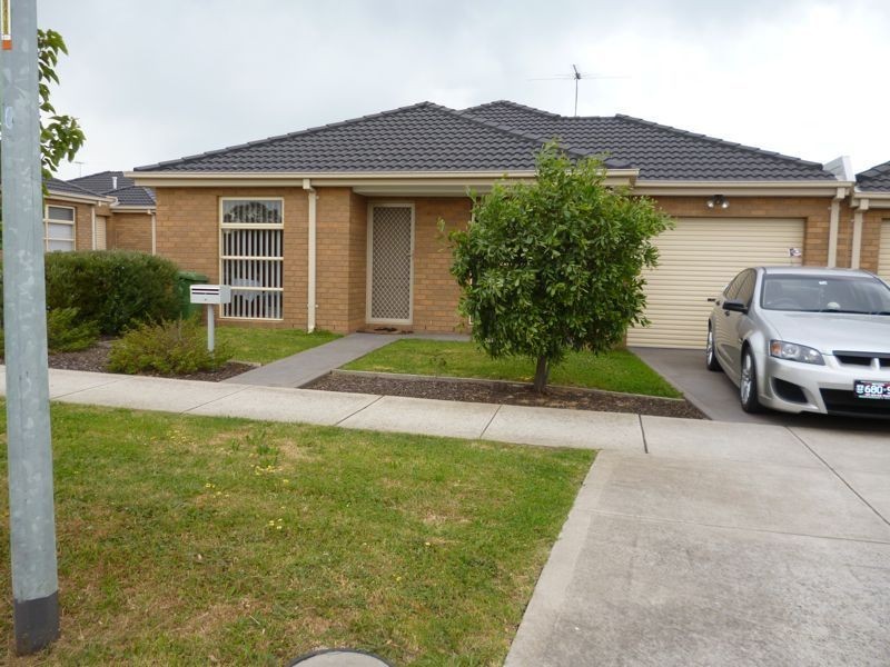 17/95-101 Breens Road, Cranbourne West VIC 3977