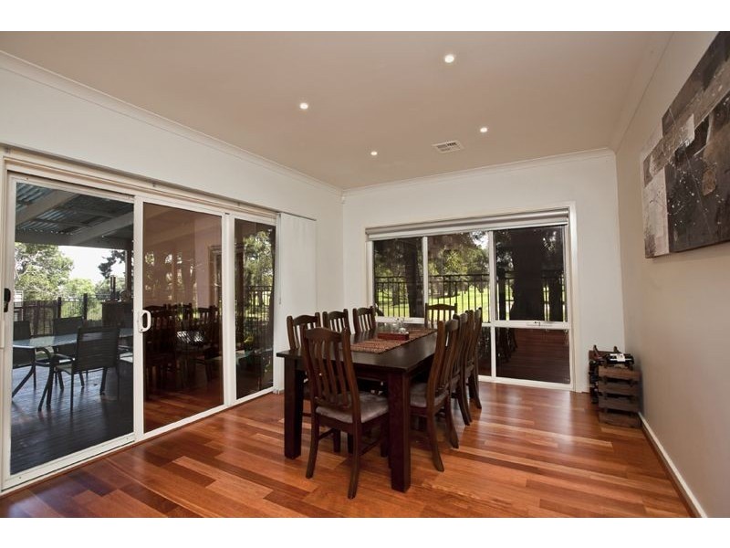 5/55 Sunningdale Crescent, Cranbourne VIC 3977