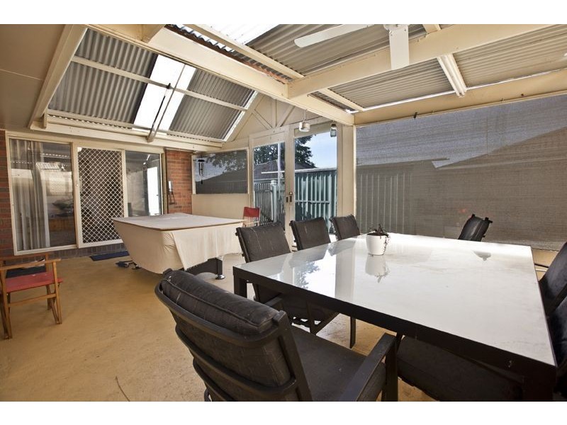 4 Joseph Banks Crescent, Cranbourne VIC 3977