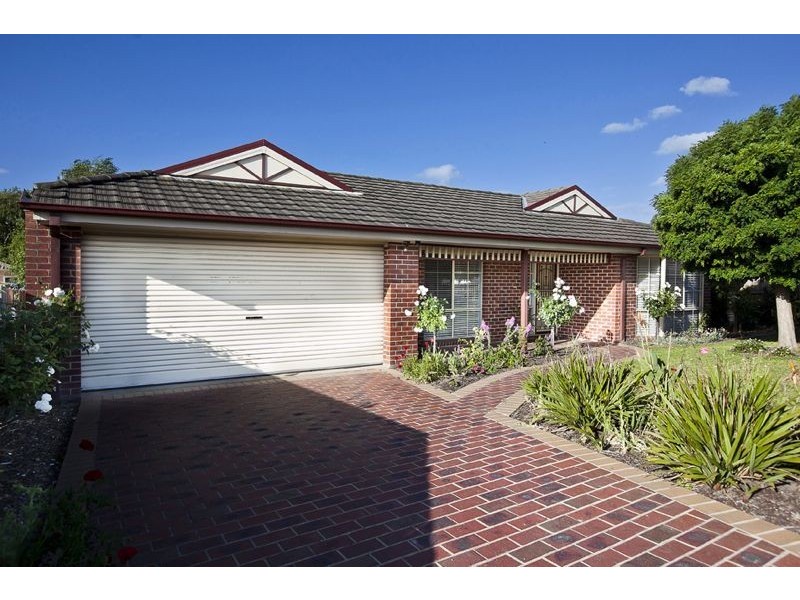 49 Elizabeth Street, Cranbourne North VIC 3977
