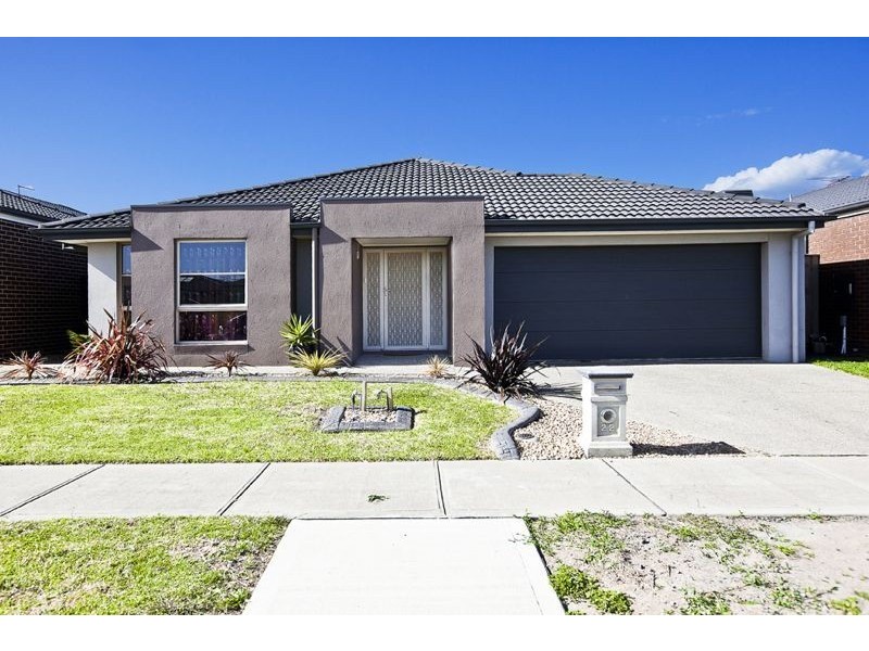 22 Bluemist Circuit, Lyndhurst VIC 3975