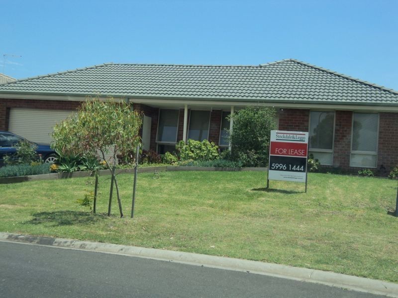 39 Breamlea Way, Cranbourne West VIC 3977