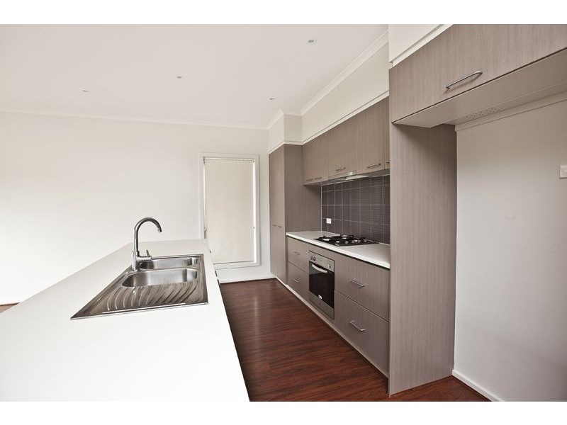 6 Black Wattle Way, Cranbourne VIC 3977