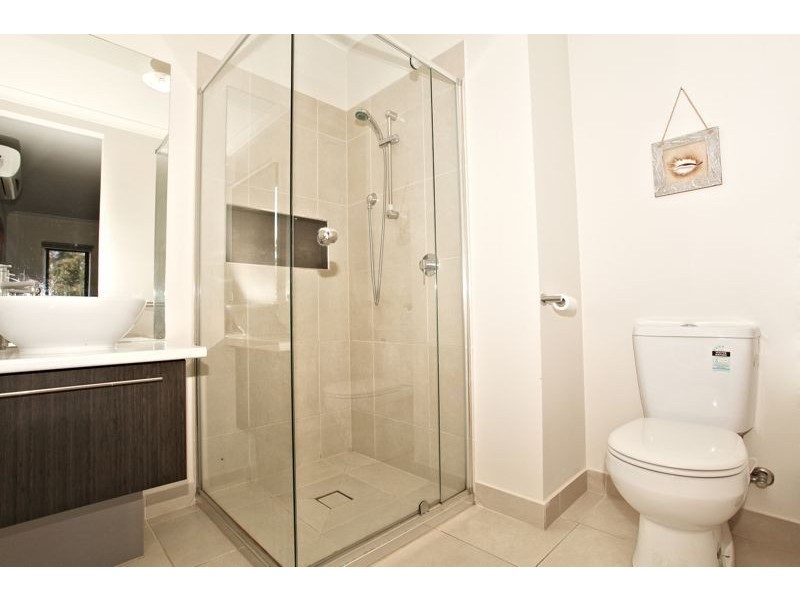 12 Mannavue Boulevard, Cranbourne North VIC 3977