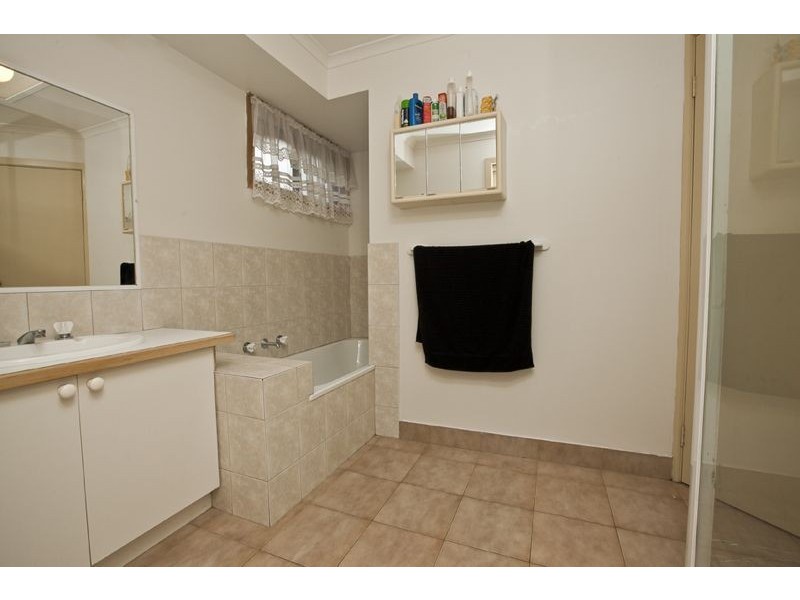 129 Courtenay Avenue, Cranbourne North VIC 3977