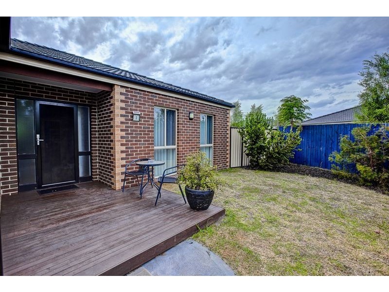 3 Longhirst Avenue, Cranbourne VIC 3977