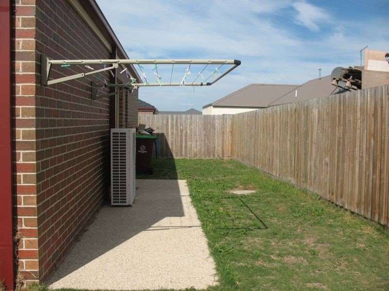 3 Cusack Way, Lynbrook VIC 3975