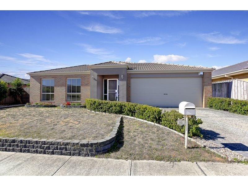 23 Honey Myrtle Way, Cranbourne VIC 3977