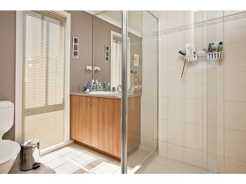 23 Honey Myrtle Way, Cranbourne VIC 3977