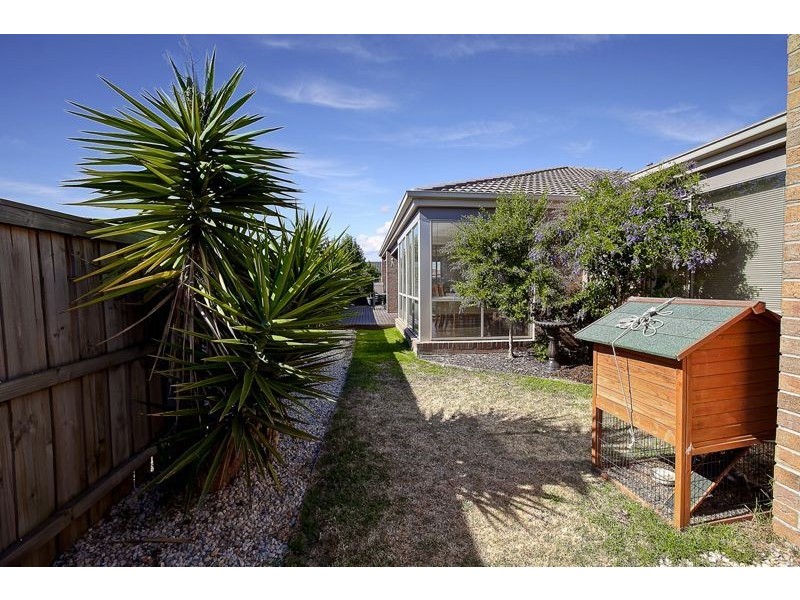 23 Honey Myrtle Way, Cranbourne VIC 3977