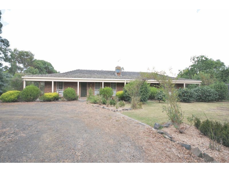 24 Bakers Road, Clyde VIC 3978