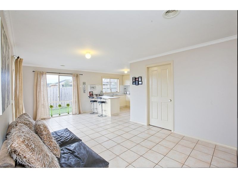 4 Hatten Place, Berwick VIC 3806